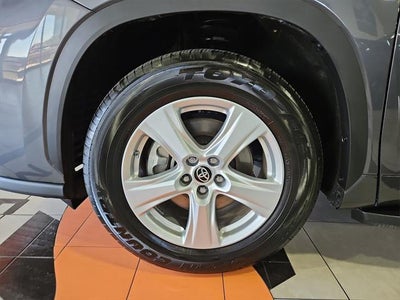 2022 Toyota Highlander L