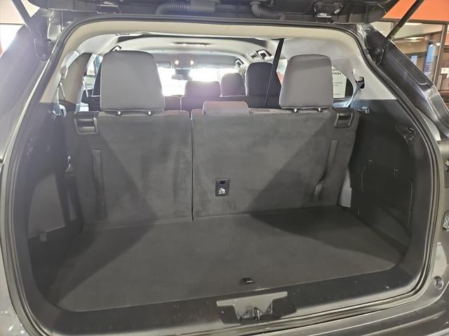2022 Toyota Highlander L