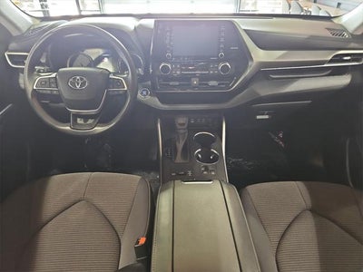 2022 Toyota Highlander L