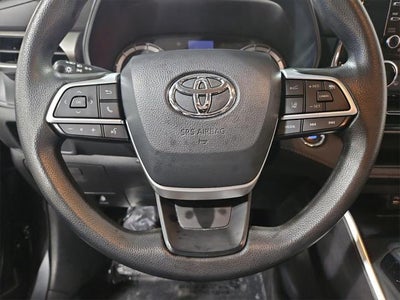 2022 Toyota Highlander L
