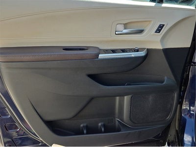2023 Toyota Sienna Platinum 7 Passenger