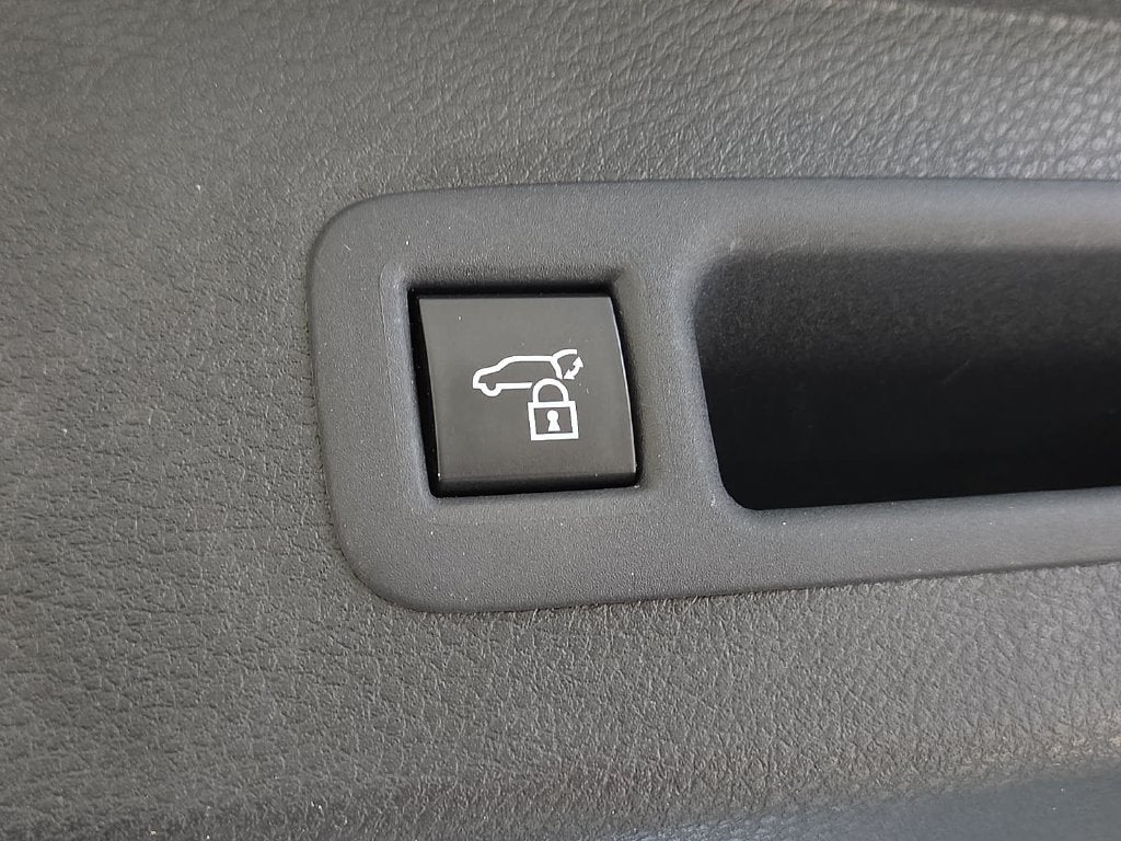 2025 Toyota Sienna Platinum 7 Passenger