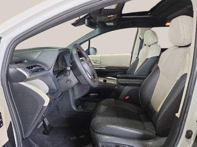 2025 Toyota Sienna Platinum 7 Passenger