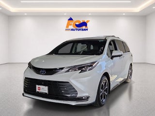 2025 Toyota Sienna Platinum 7 Passenger