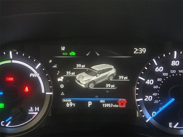 2025 Toyota Highlander Hybrid XLE