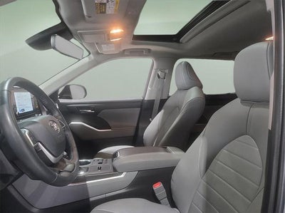 2025 Toyota Highlander Hybrid XLE