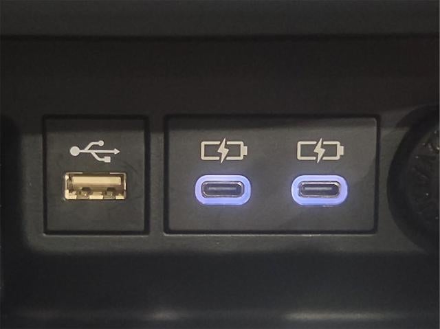 2025 Toyota Highlander Hybrid XLE