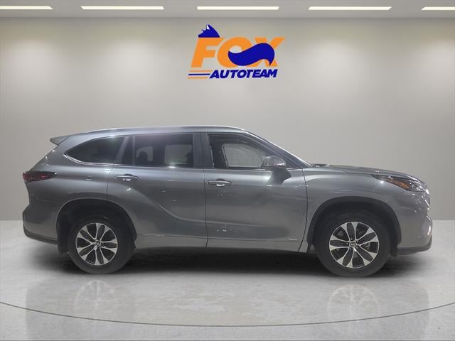 2025 Toyota Highlander Hybrid XLE