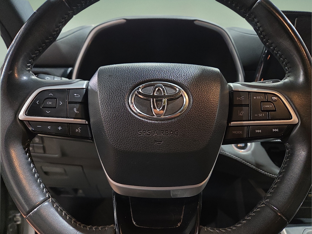 2024 Toyota Highlander XSE