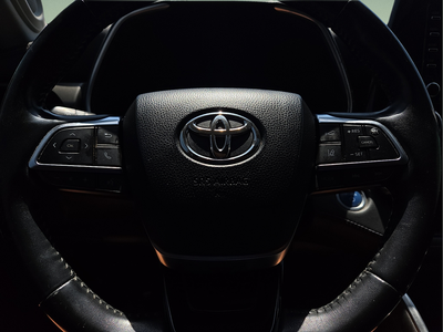 2020 Toyota Highlander Hybrid Limited
