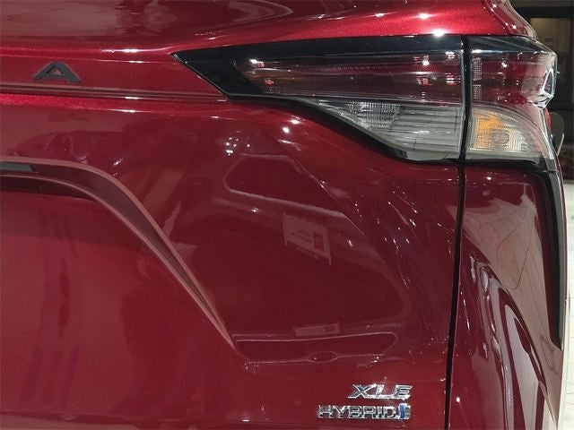 2023 Toyota Sienna XLE