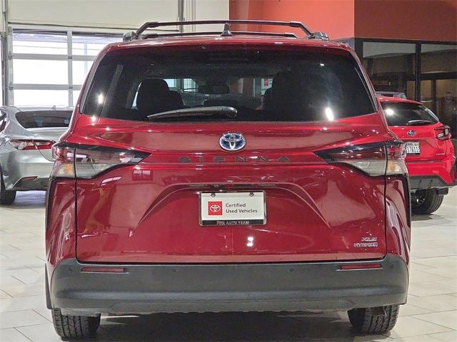 2023 Toyota Sienna XLE