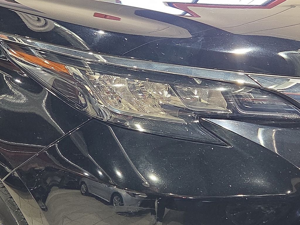 2022 Toyota Sienna XLE 8 Passenger