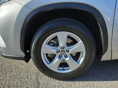 2020 Toyota Highlander LE