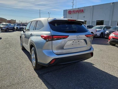 2020 Toyota Highlander LE