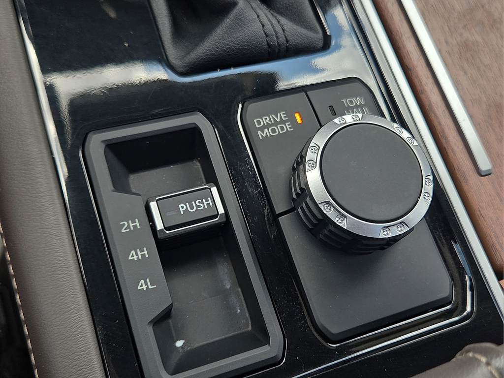 2023 Toyota Tundra Hybrid 1794 Edition