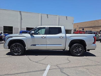 2025 Toyota Tundra Hybrid Platinum