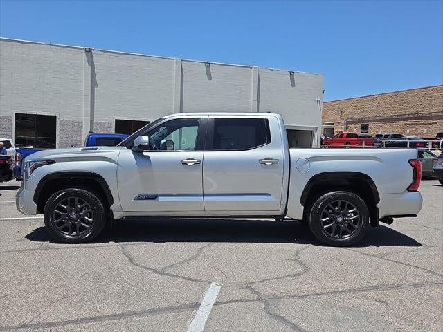 2025 Toyota Tundra Hybrid Platinum