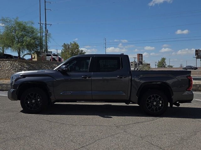 2025 Toyota Tundra Hybrid Platinum