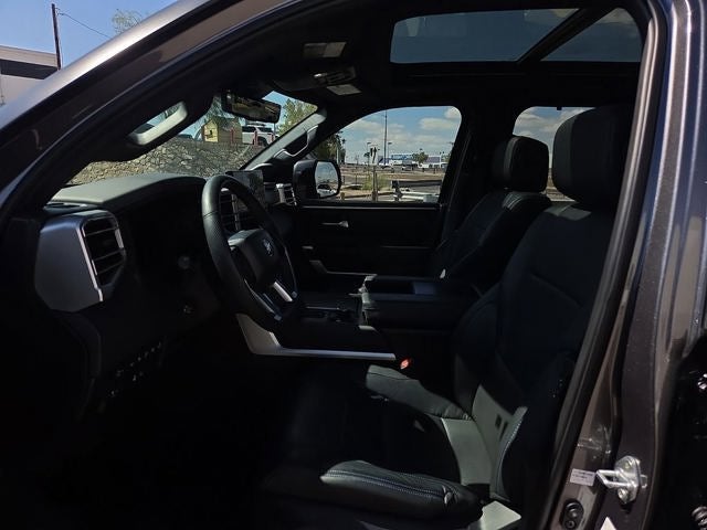 2025 Toyota Tundra Hybrid Platinum