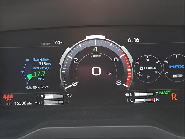 2025 Toyota Tundra Hybrid Platinum