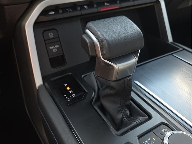 2025 Toyota Tundra Hybrid Platinum