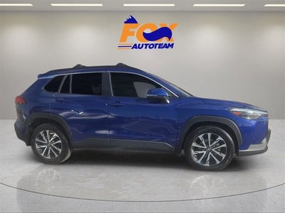 2024 Toyota Corolla Cross XLE