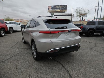 2023 Toyota Venza LE