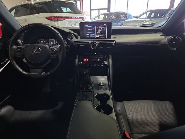2025 Lexus IS 300