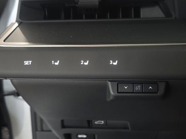 2026 Lexus ES 350e PREMIUM