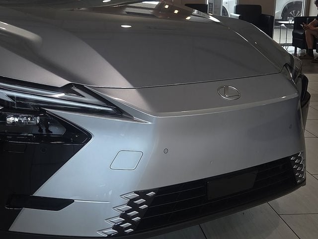 2026 Lexus ES 350e PREMIUM