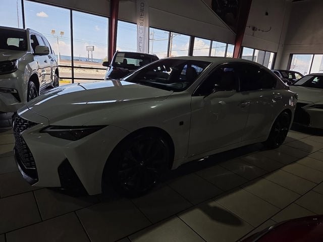 2024 Lexus IS 350 F SPORT Design