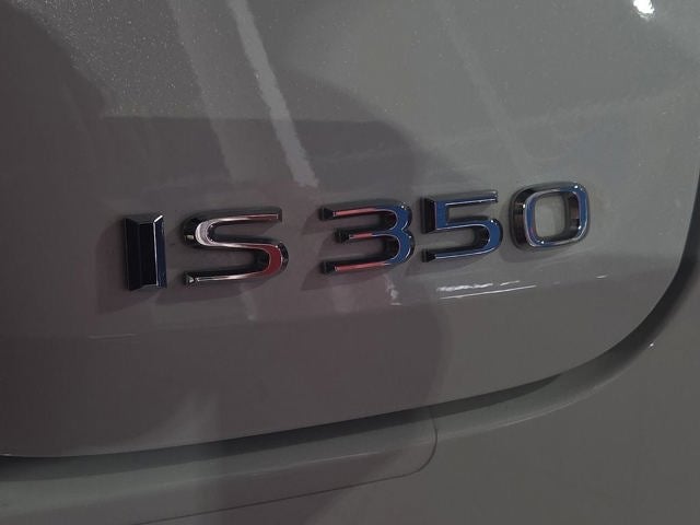 2025 Lexus IS 350 F SPORT Design
