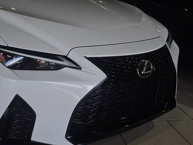 2025 Lexus IS 350 F SPORT Design