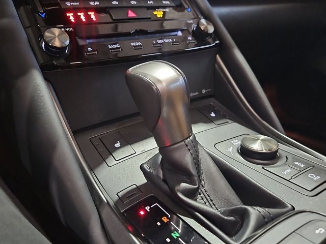 2024 Lexus IS 350 F SPORT Design