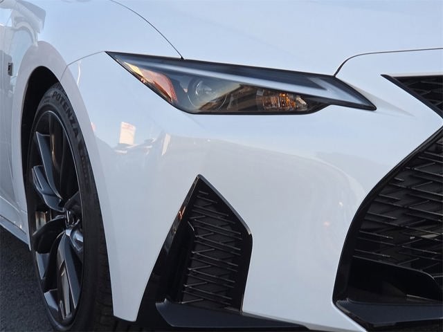 2025 Lexus IS 350 F SPORT DESIGN