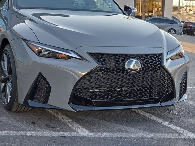 2025 Lexus IS 350 F SPORT Design