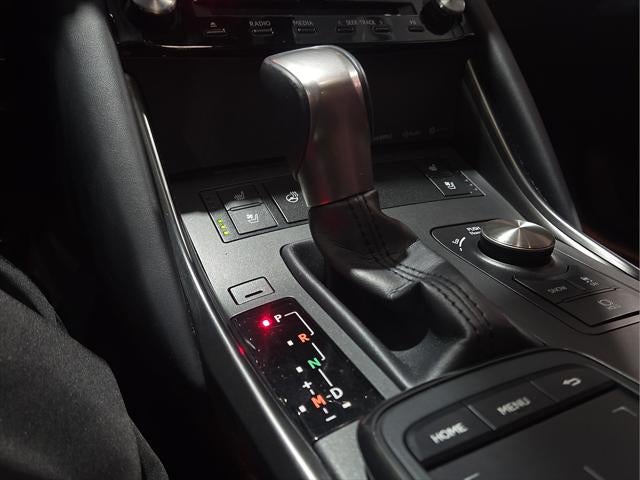 2023 Lexus IS 300