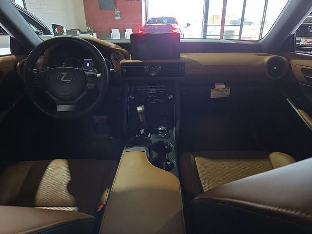 2024 Lexus IS 300