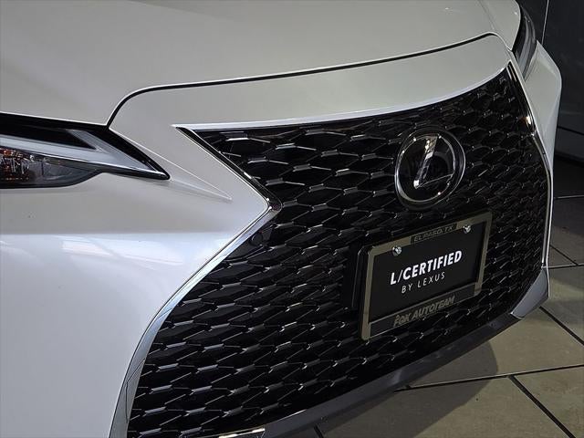 2024 Lexus IS 300