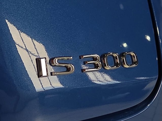2022 Lexus IS 300