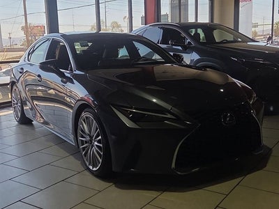 2023 Lexus IS 300