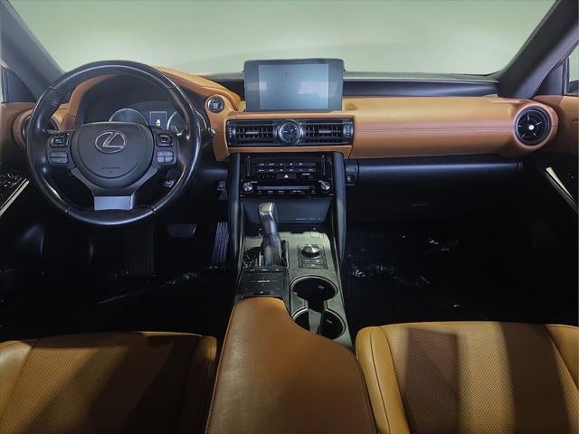 2023 Lexus IS 300