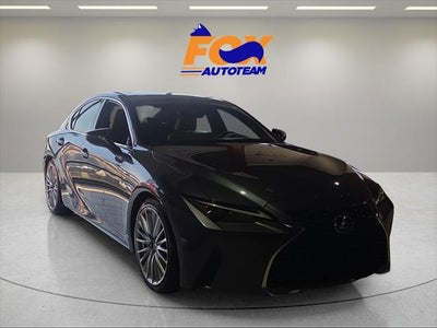 2023 Lexus IS 300