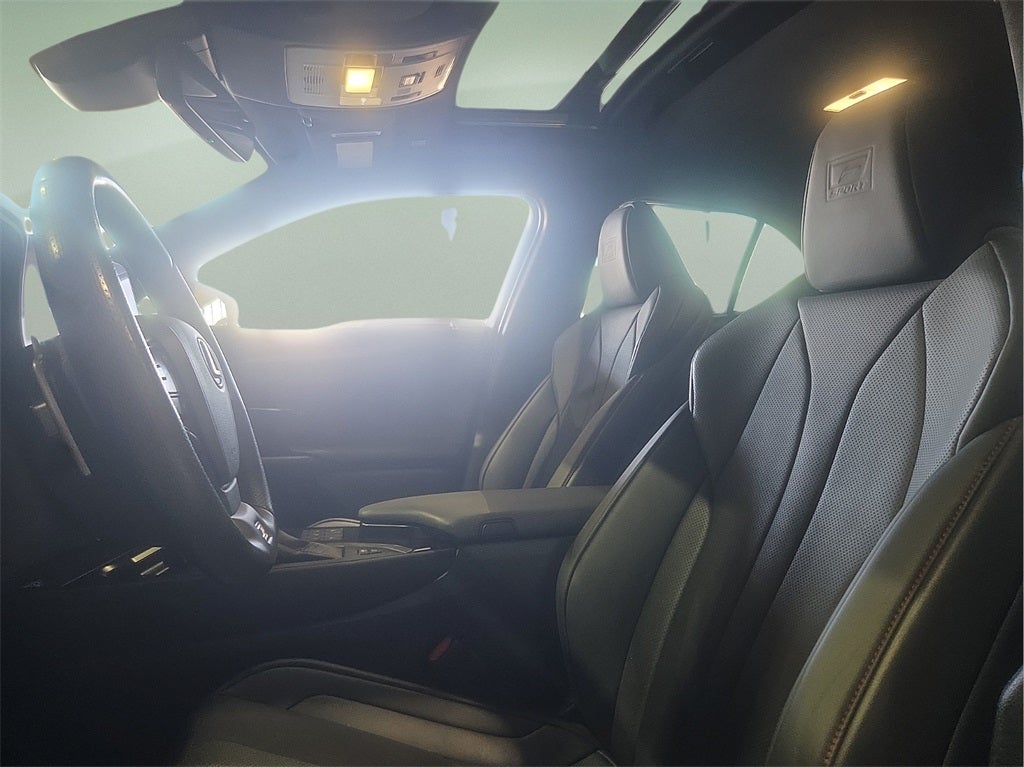 2023 Lexus UX 250h F SPORT Handling