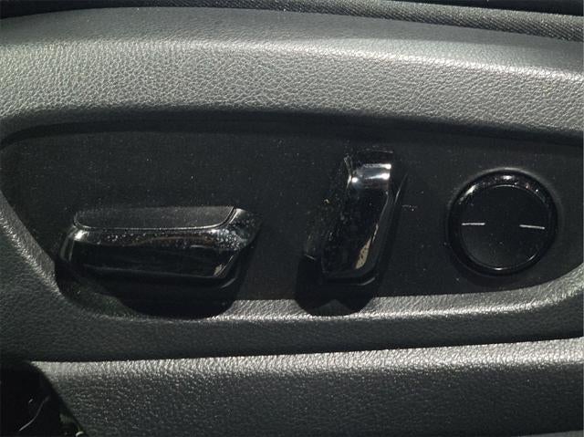 2023 Lexus UX 250h F SPORT Handling