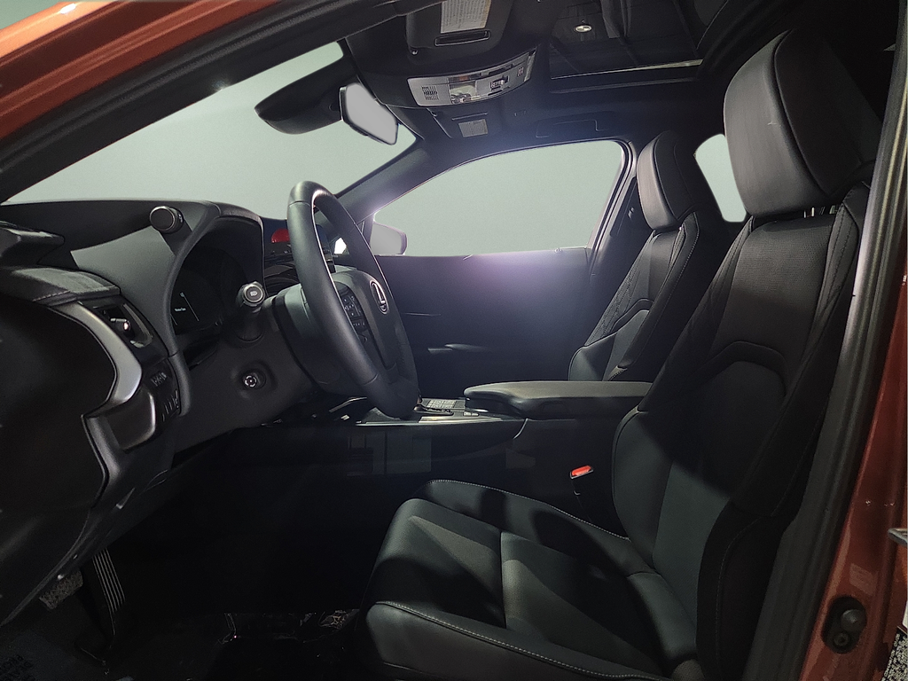 2026 Lexus UX 300h Premium