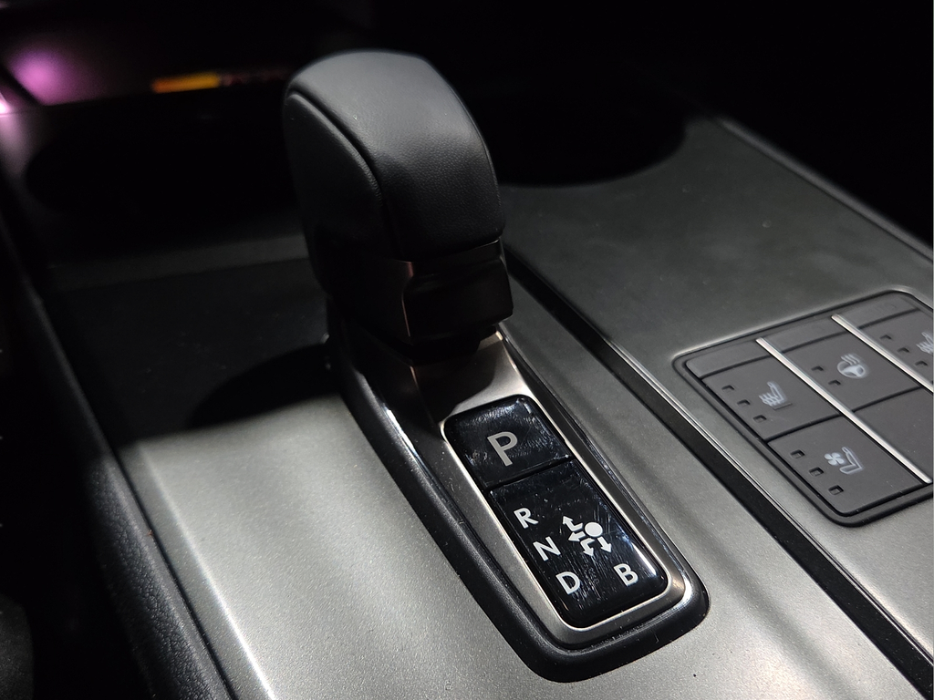 2026 Lexus UX 300h Premium