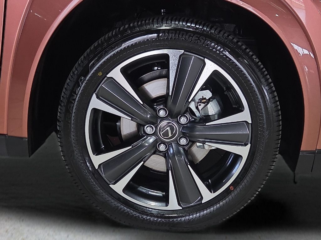 2026 Lexus UX 300h Premium
