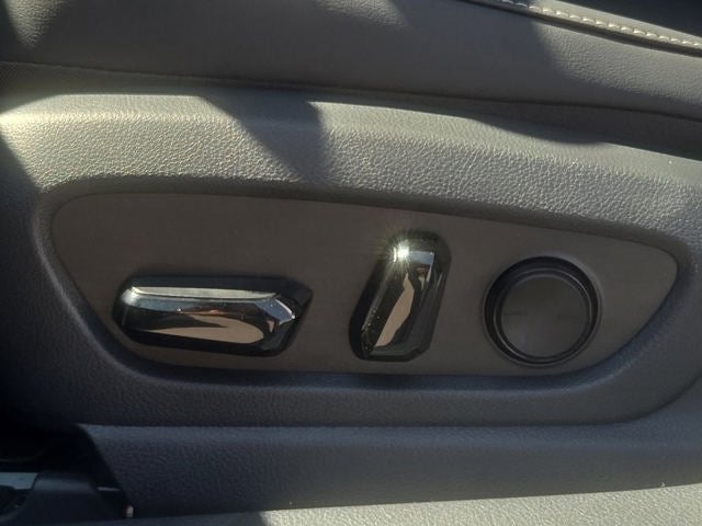 2026 Lexus UX 300h F SPORT DESIGN